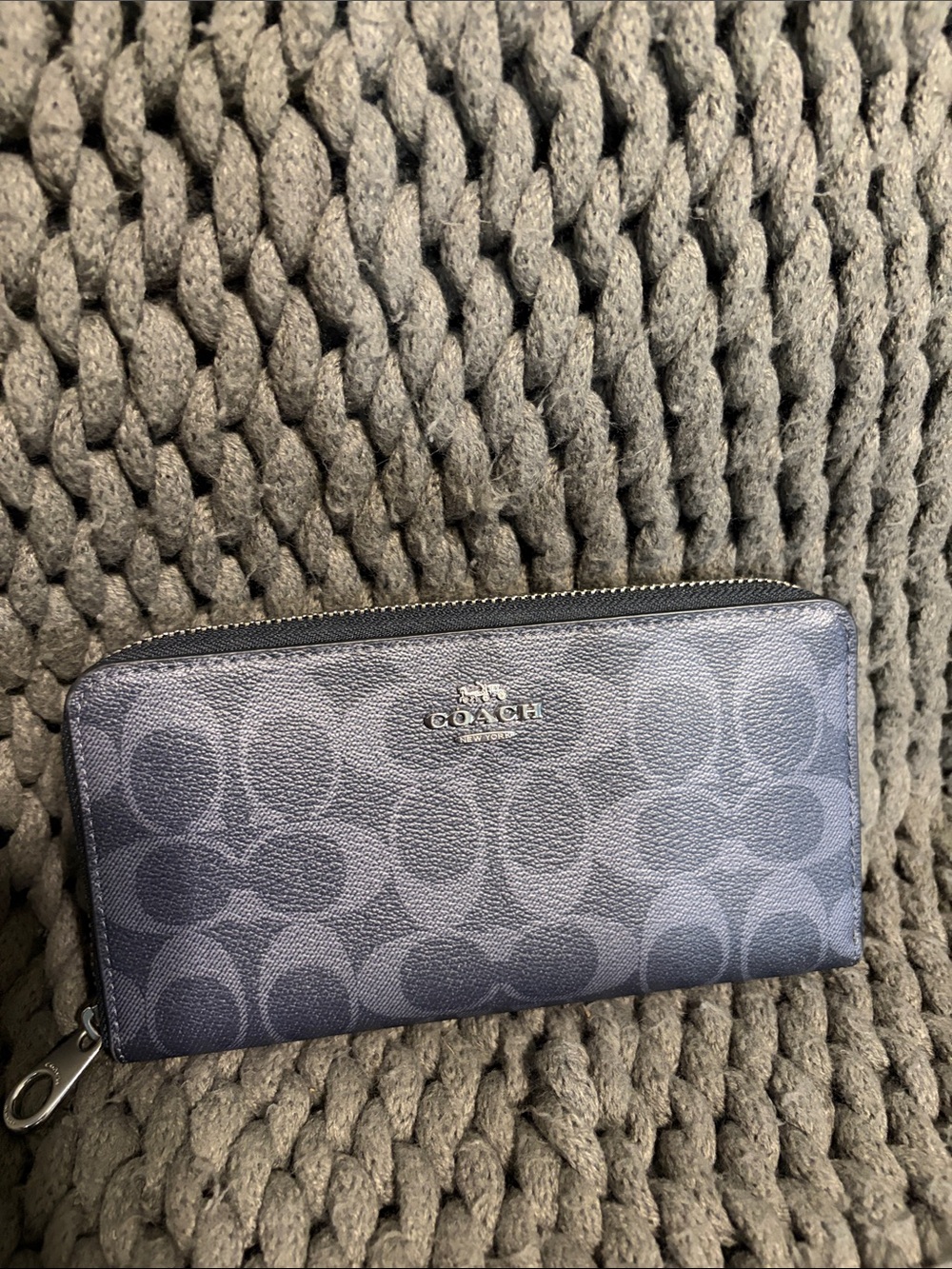 Coach Signature Zip Wallet in Navy Blue